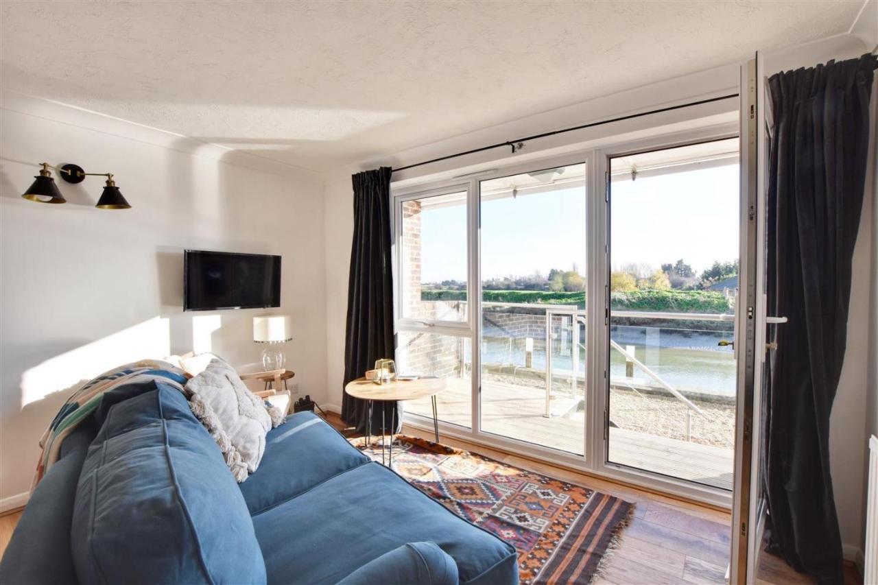 Nine The Boathouse Apartment Rye Exterior photo